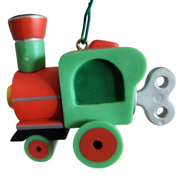 Vintage 1985 Hallmark Engineering Mouse Train Christmas Ornament - Picture 2 of 3